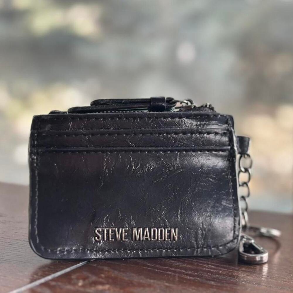 STEVE MADDEN Black Card Holder Wallet with Zipper